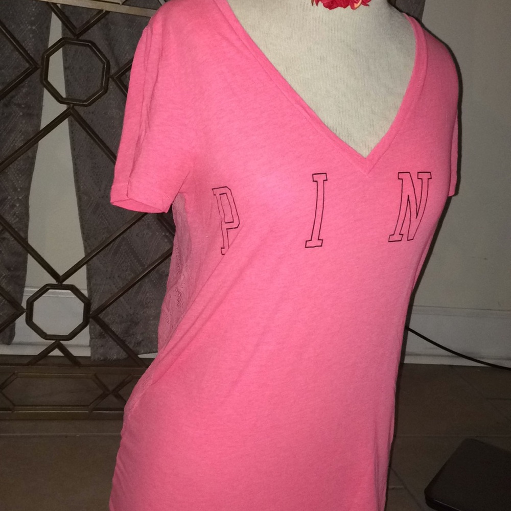 Pink vs top - Picture 2 of 3